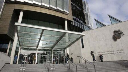 Judge orders arrest of mother who dodged prosecution over child missing school