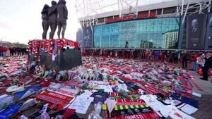 Bobby Charlton died five days after a fall at care home, inquest hears