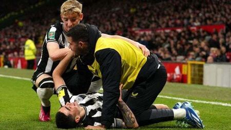 Newcastle pile misery on Manchester United with overdue Old Trafford win