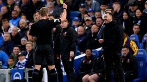 I don’t like English referees – Roberto De Zerbi unhappy after Brighton held I don’t like English referees – Roberto De Zerbi unhappy after Brighton held
