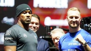 Anthony Joshua sees Otto Wallin as a stepping stone on his way to a title fight Anthony Joshua sees Otto Wallin as a stepping stone on his way to a title fight