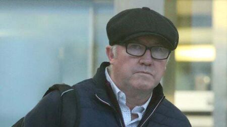 Bank worker suggested Michael Lynn be referred to Law Society in 2004