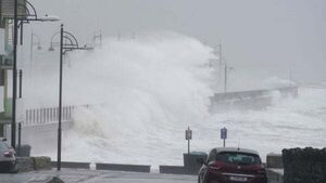 Orange and yellow wind warnings issued for Clare, Kerry, Galway and Mayo Orange and yellow wind warnings issued for Clare, Kerry, Galway and Mayo