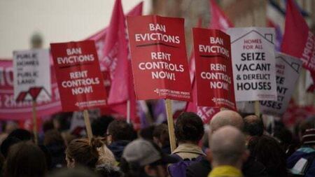 Five-year-old girl and mother to be evicted on New Year’s Day, Taoiseach told