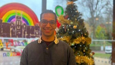 Students not travelling home for Christmas help build support base in Belfast