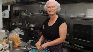 Roscommon woman spreading festive cheer with free Christmas dinners today