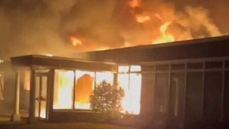 Gardaí investigating asylum hotel blaze in Co Galway conduct searches