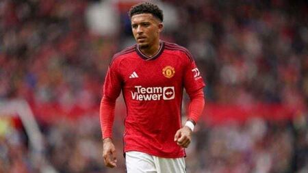 Who is making the headlines during the January transfer window?