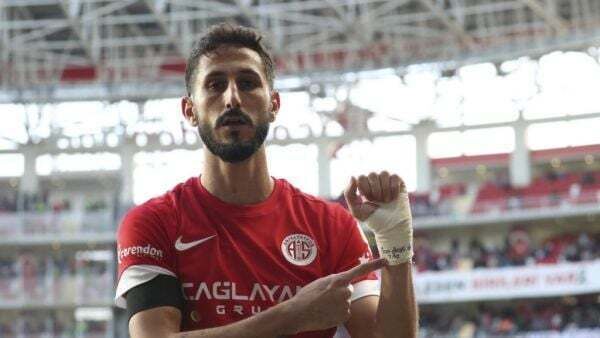 Israeli footballer charged with inciting hatred during match in Turkey