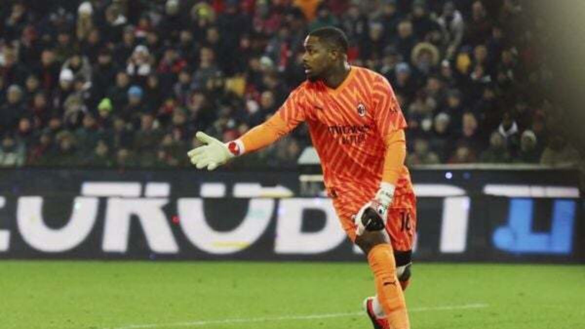 Four supporters who racially abused AC Milan’s Mike Maignan given stadium bans