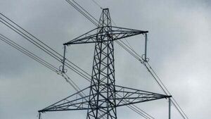Wholesale electricity prices fell by 67% annually in 2023 Wholesale electricity prices fell by 67% annually in 2023