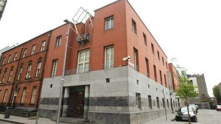 Teen who crashed car in garda chase was going over 185km/h
