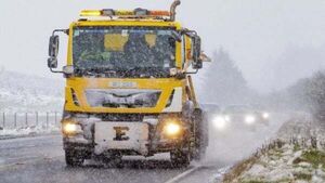 Icy weather in Northern Ireland threatens to disrupt travel Icy weather in Northern Ireland threatens to disrupt travel