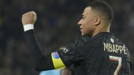 Kylian Mbappe scores after being dropped to bench as PSG beat Nantes