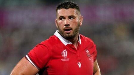 Gareth Thomas feels a fast start will be key for Wales victory against Ireland