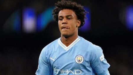 Oscar Bobb extends deal at Manchester City until 2029