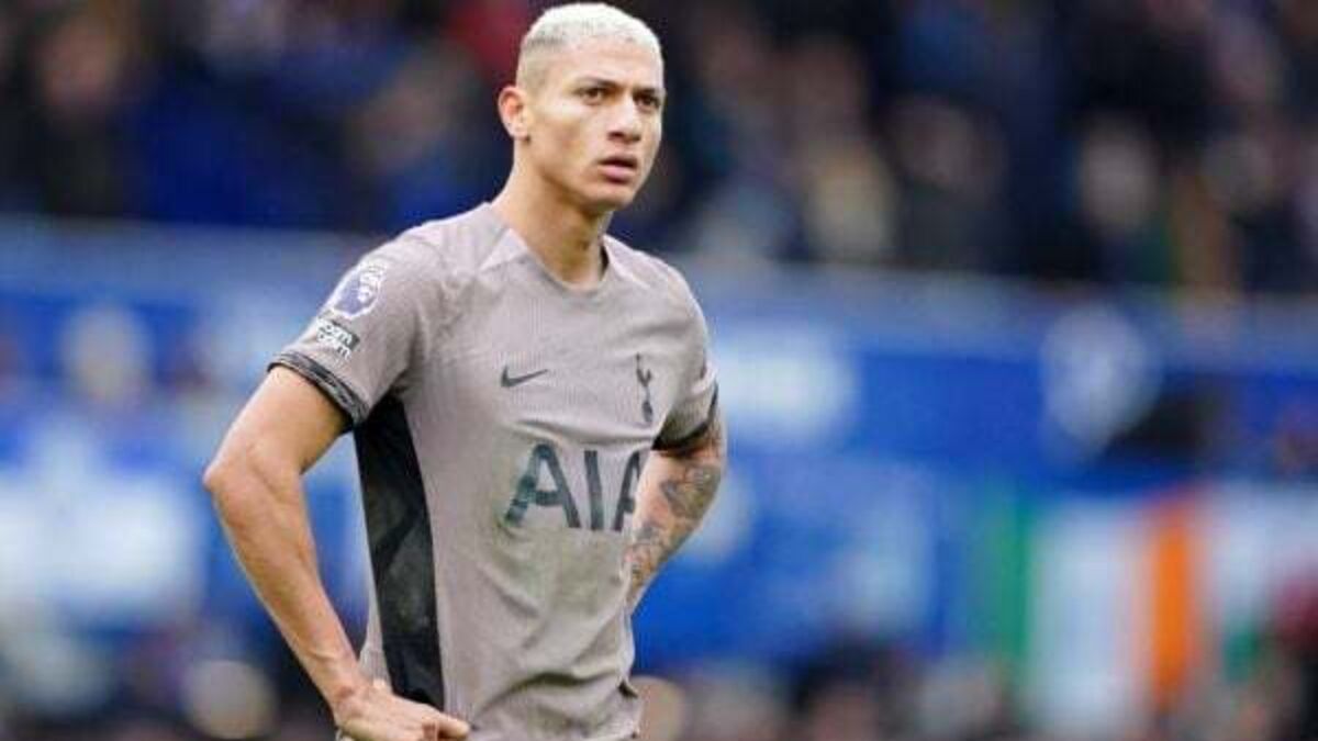 Tottenham forward Richarlison could be out for a month with knee injury