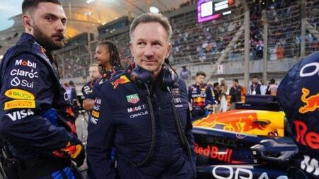 Red Bull ‘united’ amid claim it could be ‘torn apart’ if Christian Horner stays
