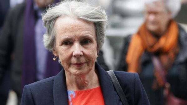 Former RTÉ chair ‘attempted to speak to Minister before threatening to resign’