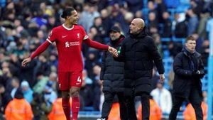 Virgil van Dijk has plenty of Man City ‘options’ to worry about – Jurgen Klopp