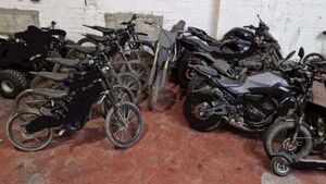 Gardaí seize e-bikes and scramblers in major west Dublin operation Gardaí seize e-bikes and scramblers in major west Dublin operation