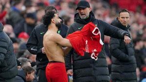 Liverpool boss Jurgen Klopp talks up ‘world-class player’ Mohamed Salah
