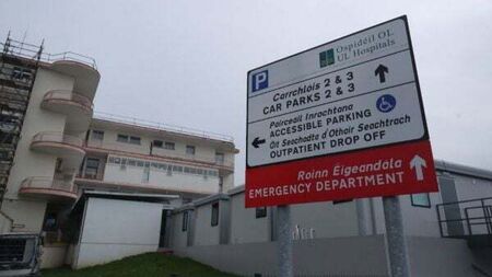 Hospital overcrowding: Almost 10,000 patients left without beds so far this month