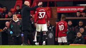 Erik ten Hag expects Kobbie Mainoo to handle the hype after England debut