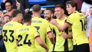 Ten-man Burnley come from behind against Chelsea with Cullen and O'Shea goals
