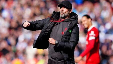 Liverpool boss Jurgen Klopp hails Mohamed Salah composure despite missed chances