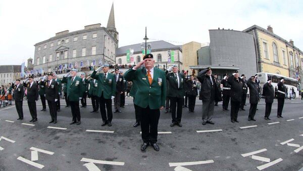 Hundreds gather for tricolour event in Waterford