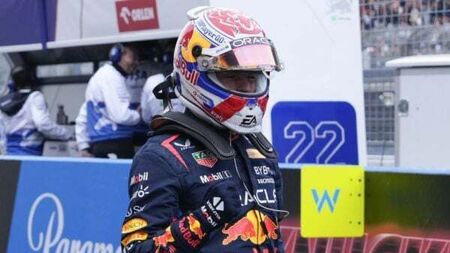 Max Verstappen continues qualifying dominance to take pole position in Japan