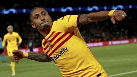 Raphinha shines as Barcelona edge Paris St Germain in Champions League thriller