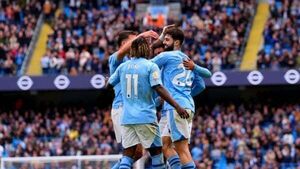 Five-star Manchester City blow away Luton to return to the Premier League summit