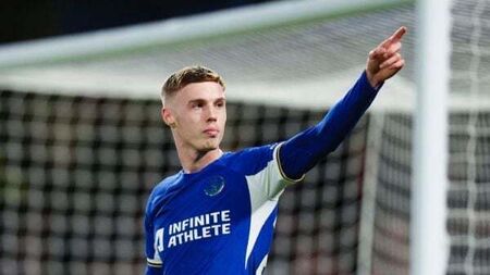 Superb Cole Palmer scores four as Chelsea hit Everton for six