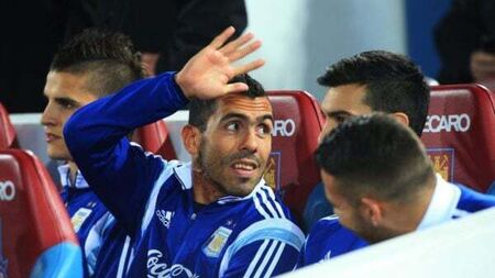 Carlos Tevez out of hospital after being admitted with chest pains