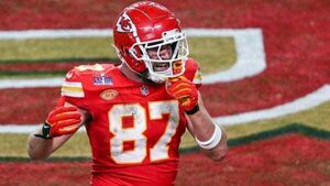 Travis Kelce looks forward to two more years with Kansas City Chiefs