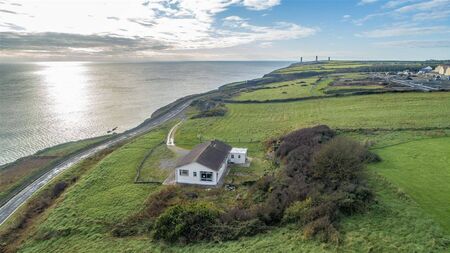 Waterford Property: Stunning cliffside property with breathtaking views