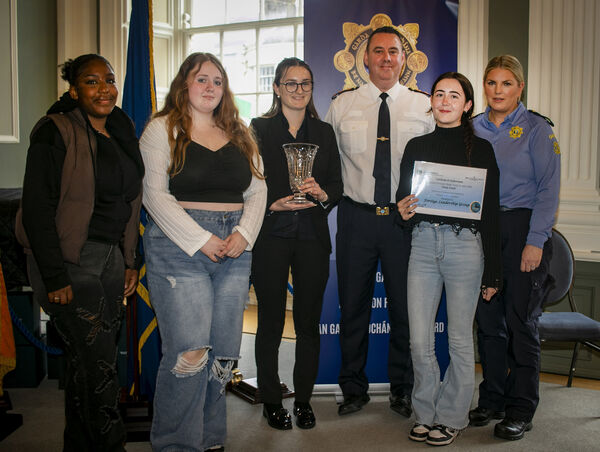 Pictured were Chief Superintendent Anthony Pettit and JLO Maureen Neary with Foróige Leadership Group Tramore, Group Award winners. Pictured were Chief Superintendent Anthony Pettit and JLO Maureen Neary with Foróige Leadership Group Tramore, Group Award winners.