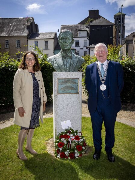 Canadian Ambassador to Ireland HE Nancy Smyth and Mayor of Waterford City &amp; County Cllr Joe Conway lay a wreath at the bust of John J Hearne.