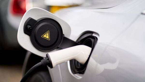 EV chargers every 60km along major roads under new plan - Homepage - Vimarsana News