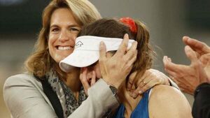 Alize Cornet ends tennis career with emotional first-round loss at French Open