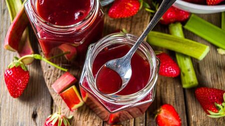 Recipe of the Week: Strawberry and Rhubarb Compote