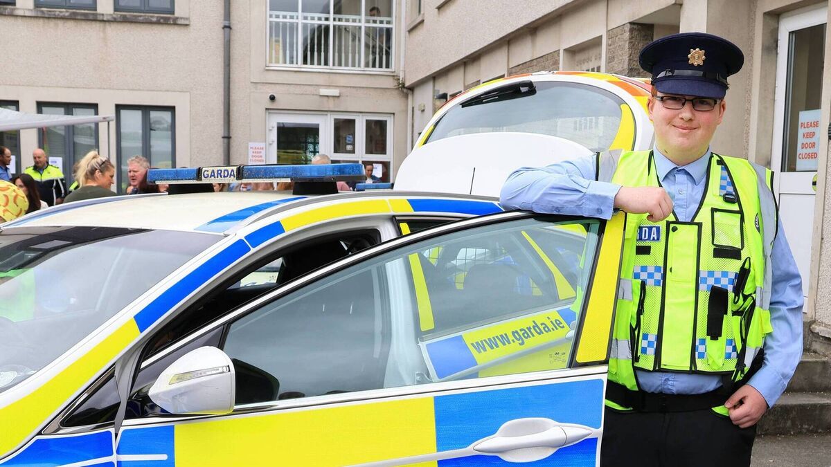 Locals engage with Waterford Gardaí at successful station open day
