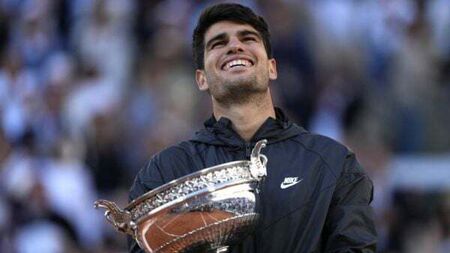 Carlos Alcaraz dreaming of catching Novak Djokovic after third Grand Slam title