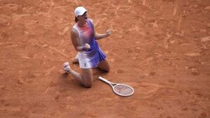 Drench Open, late nights and Swiatek’s way ahead – Roland Garros talking points