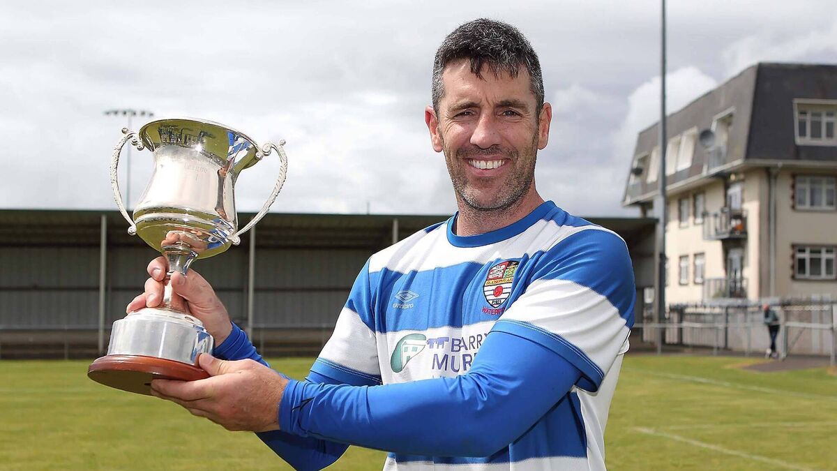 Murphy heads extra-time winner for super Saints