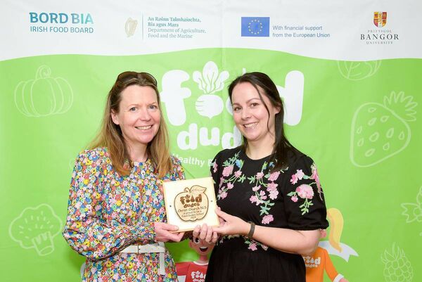 Pictured are Elaine O’Gorman, Food Dudes Project Manager, right, with Lorna Lemon, Christ Church NS. Photo: Maxwells Pictured are Elaine O’Gorman, Food Dudes Project Manager, right, with Lorna Lemon, Christ Church NS. Photo: Maxwells