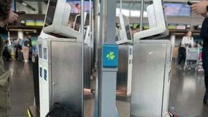 Aer Lingus set for fresh talks with pilots in bid to resolve pay dispute