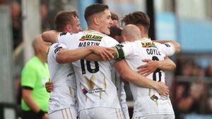 LOI: Shelbourne extend lead at the top despite late goal denying them win over Drogheda LOI: Shelbourne extend lead at the top despite late goal denying them win over Drogheda
